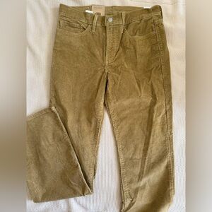 Levi's 314 Shaping Straight Corduroy Pants Women's Size 30x30 NWT Mid Rise